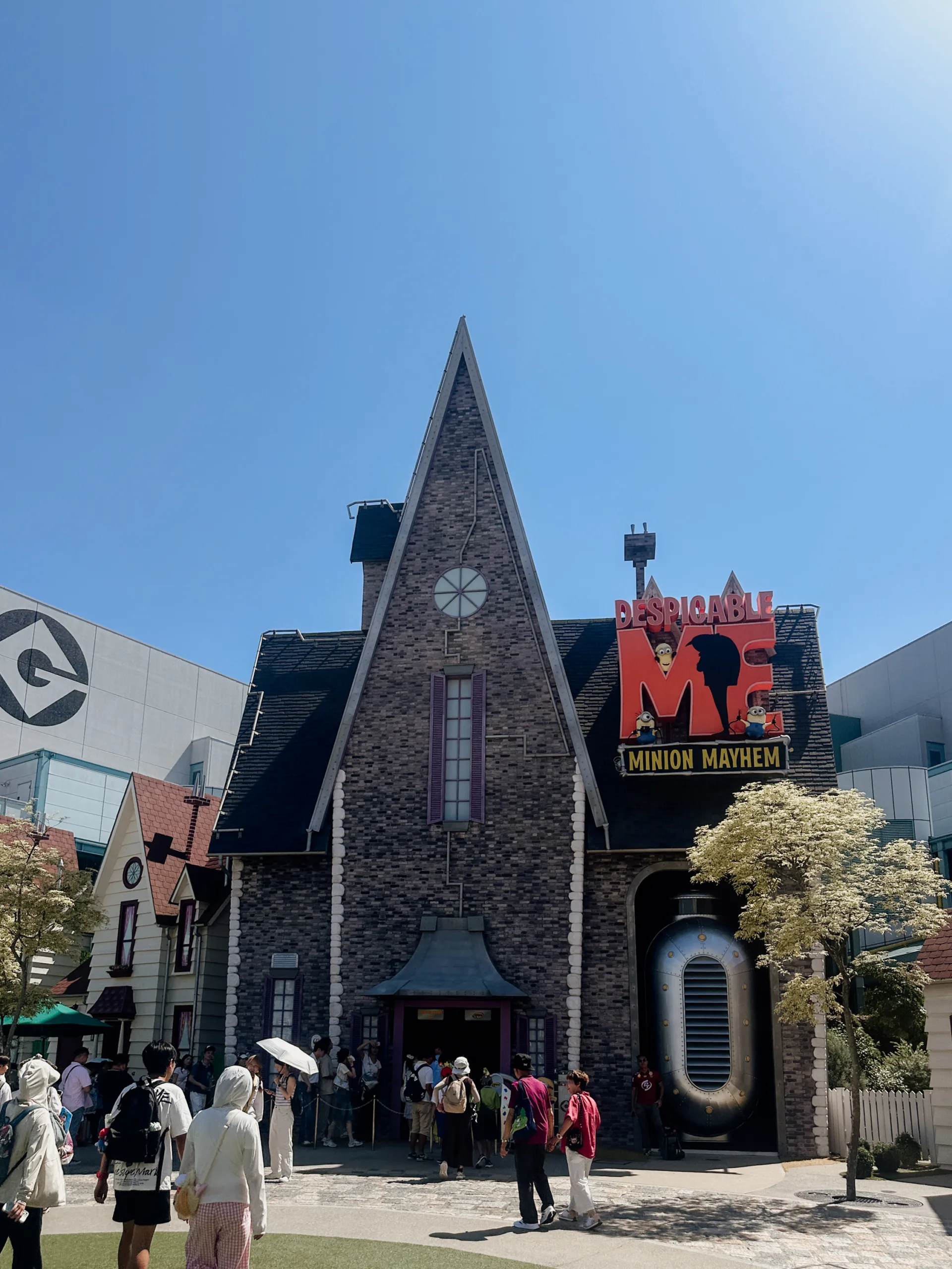 Despicable Me Minion Mayhem entry in USJ